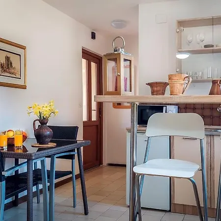 Poolside Compact Family Bella Rovinjsko Selo